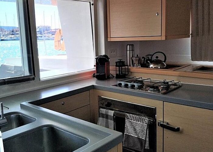 2928031401306169_AZRAQ_01